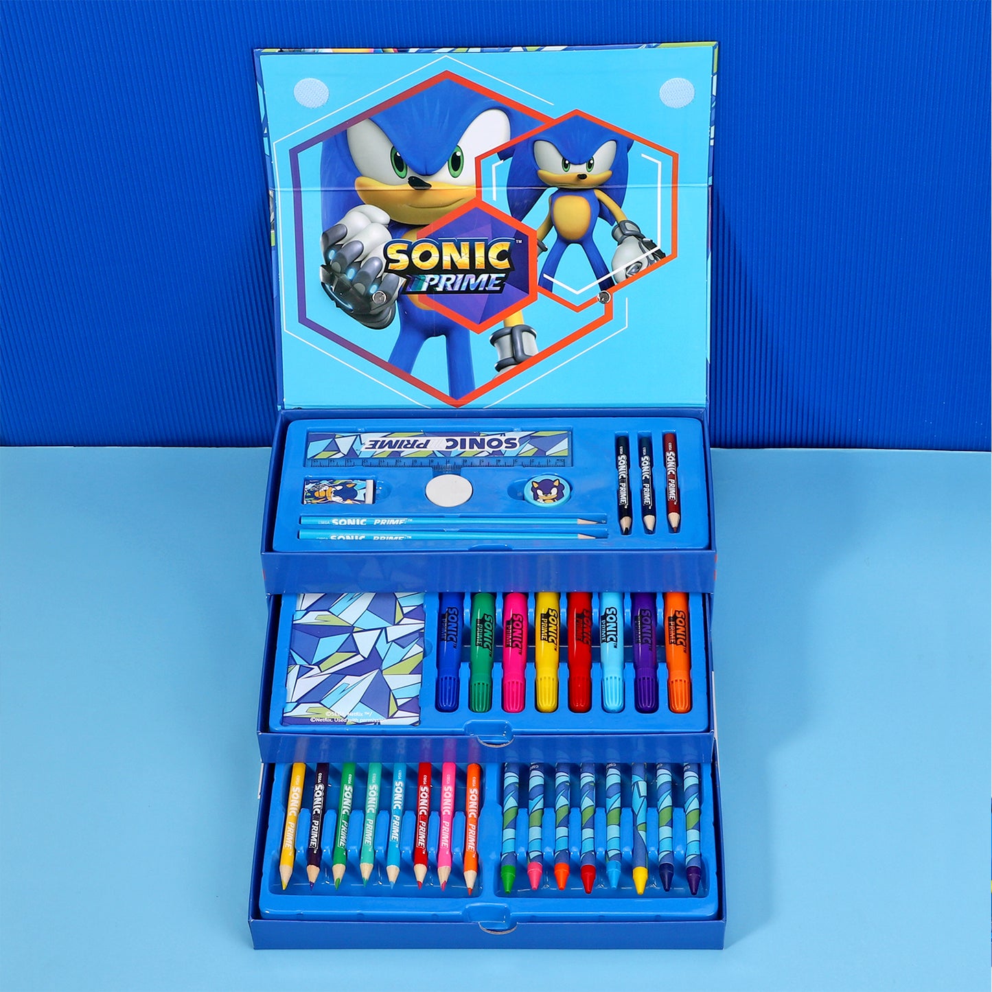 Sonic The Hedgehog 43pc Kids Colouring Art Stationery Set with Watercolour Felt Tip Pens Crayons and Pencils Travel Set for Children