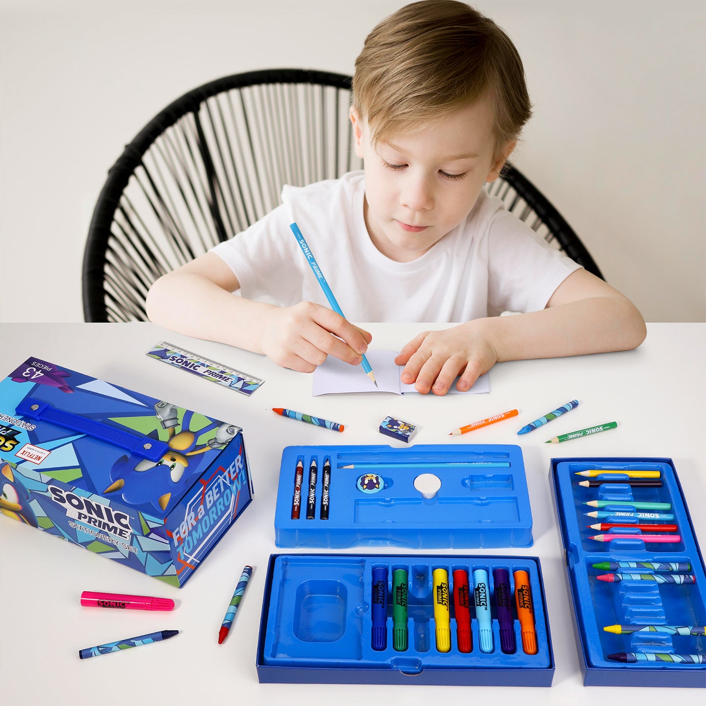 Sonic The Hedgehog 43pc Kids Colouring Art Stationery Set with Watercolour Felt Tip Pens Crayons and Pencils Travel Set for Children