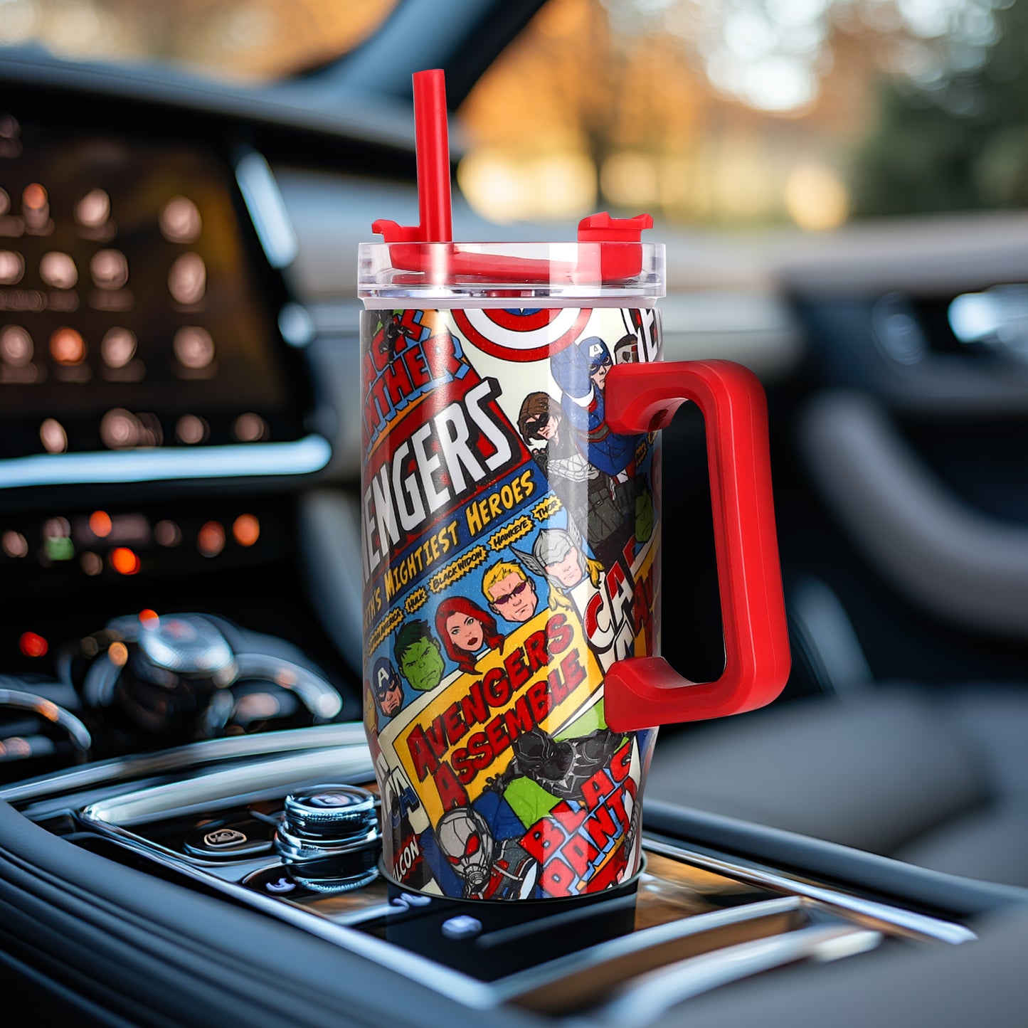 Avengers 940mL/33oz Double Walled Vacuum Insulated Stainless Steel Tumbler Cup with Handle and Straw