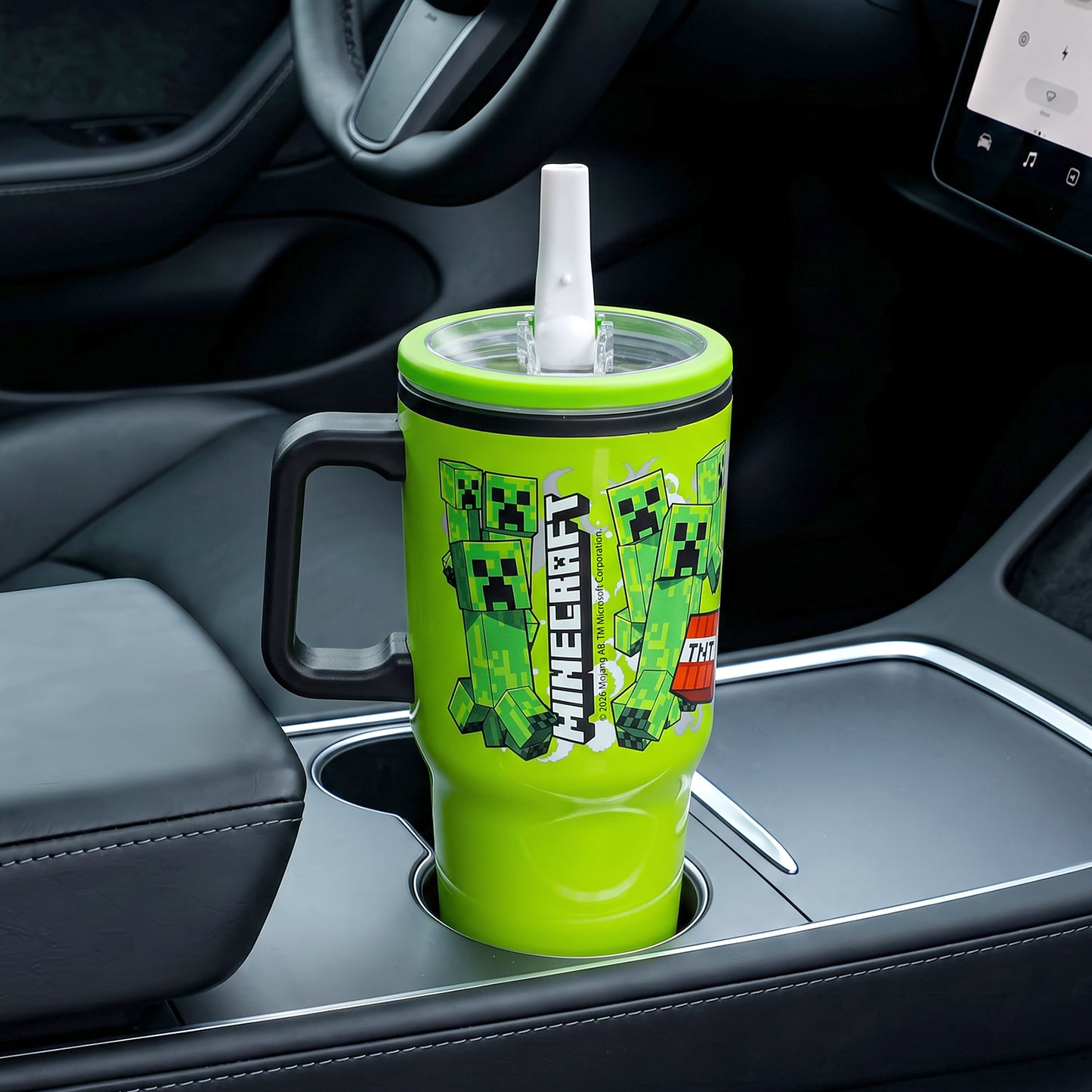 Minecraft 640mL Double Walled Vacuum Insulated Tumbler with Straw & Handle
