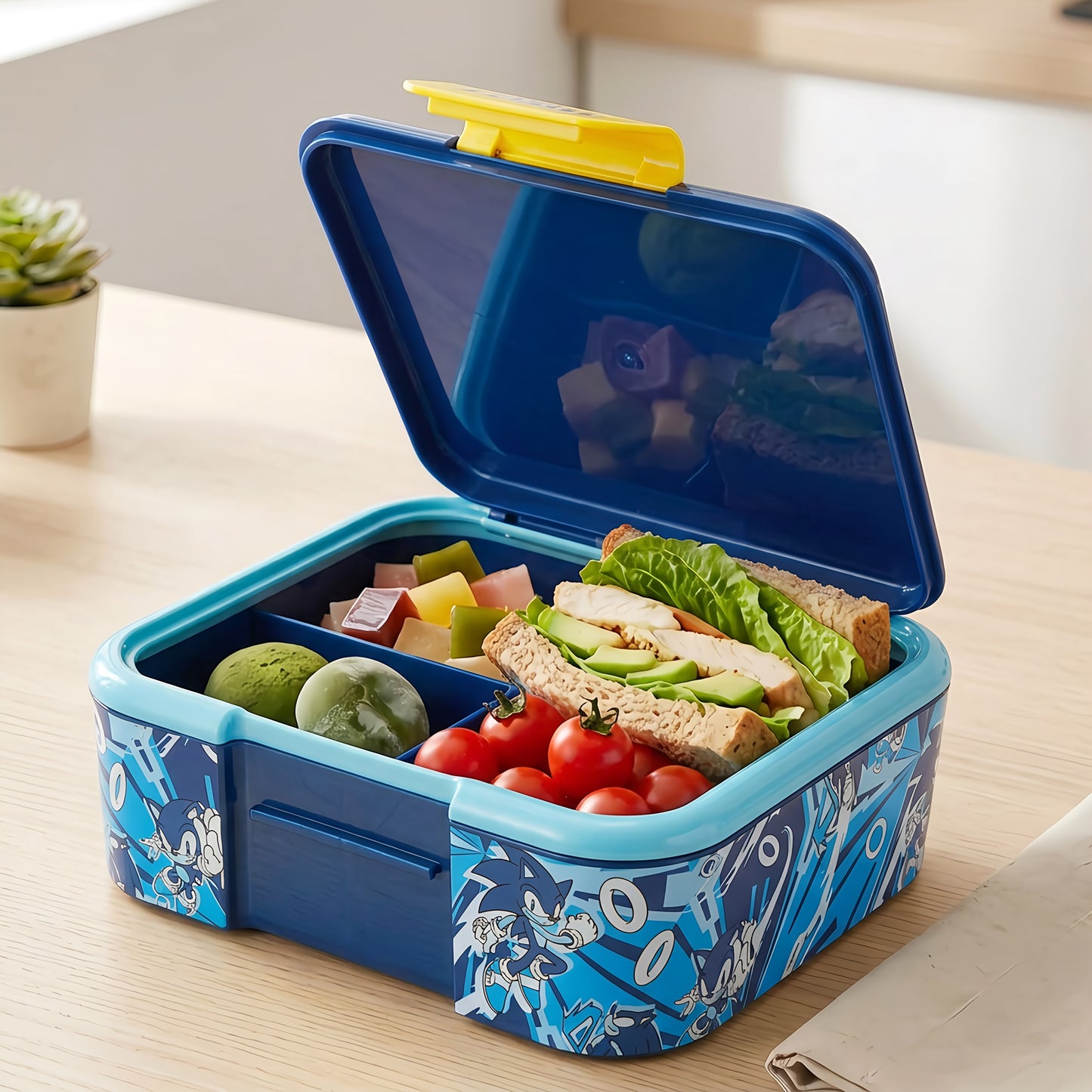 Sonic the Hedgehog Kids Lunch Box with Compartment - BPA Free Bento Boxes - Rectangular School & Travel Food & Snacks Box, Officially Licensed Cute Plastic Sandwich Container for Boys & Girls