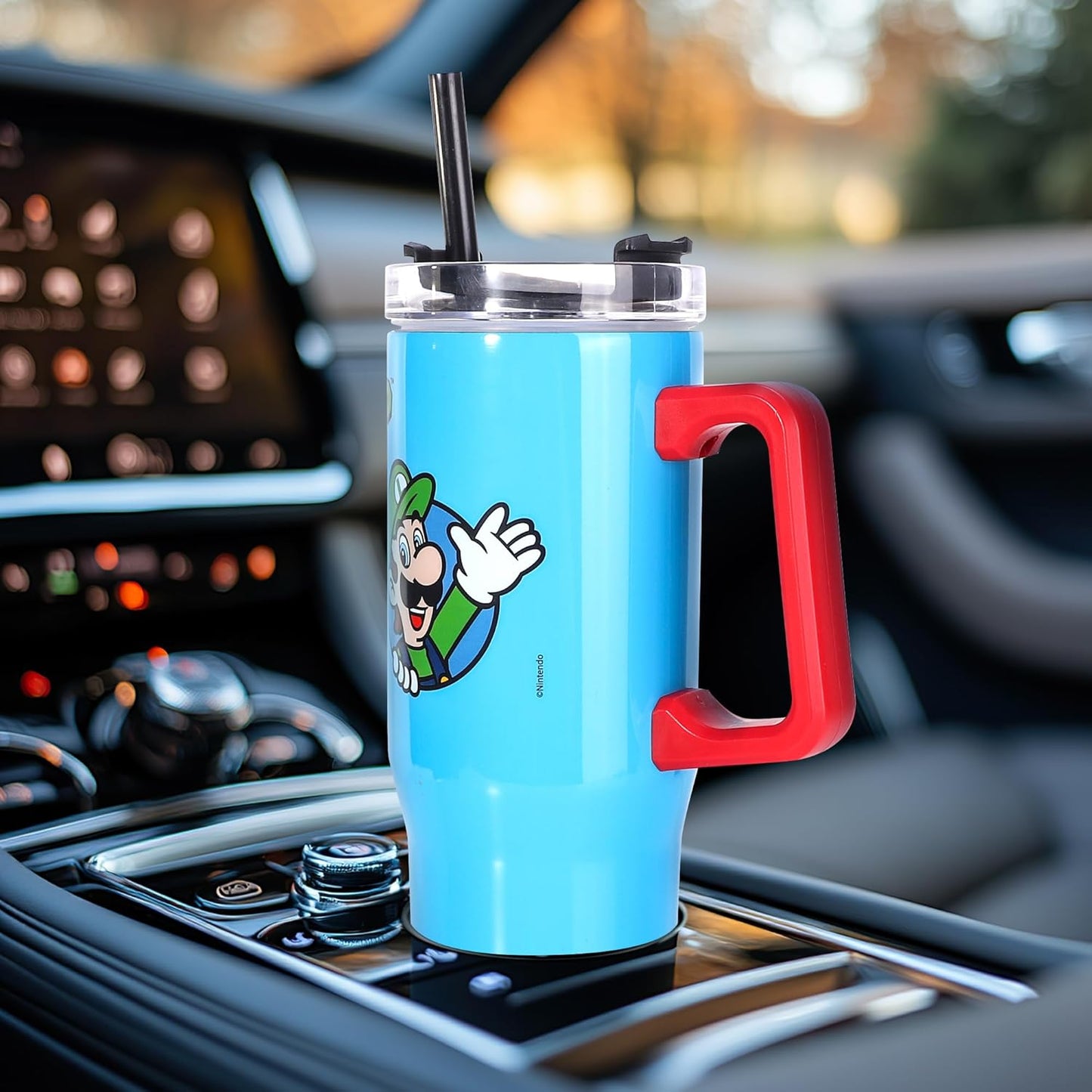 Super Mario 940mL/33oz Double Walled Vacuum Insulated Stainless Steel Tumbler Cup with Handle and Straw