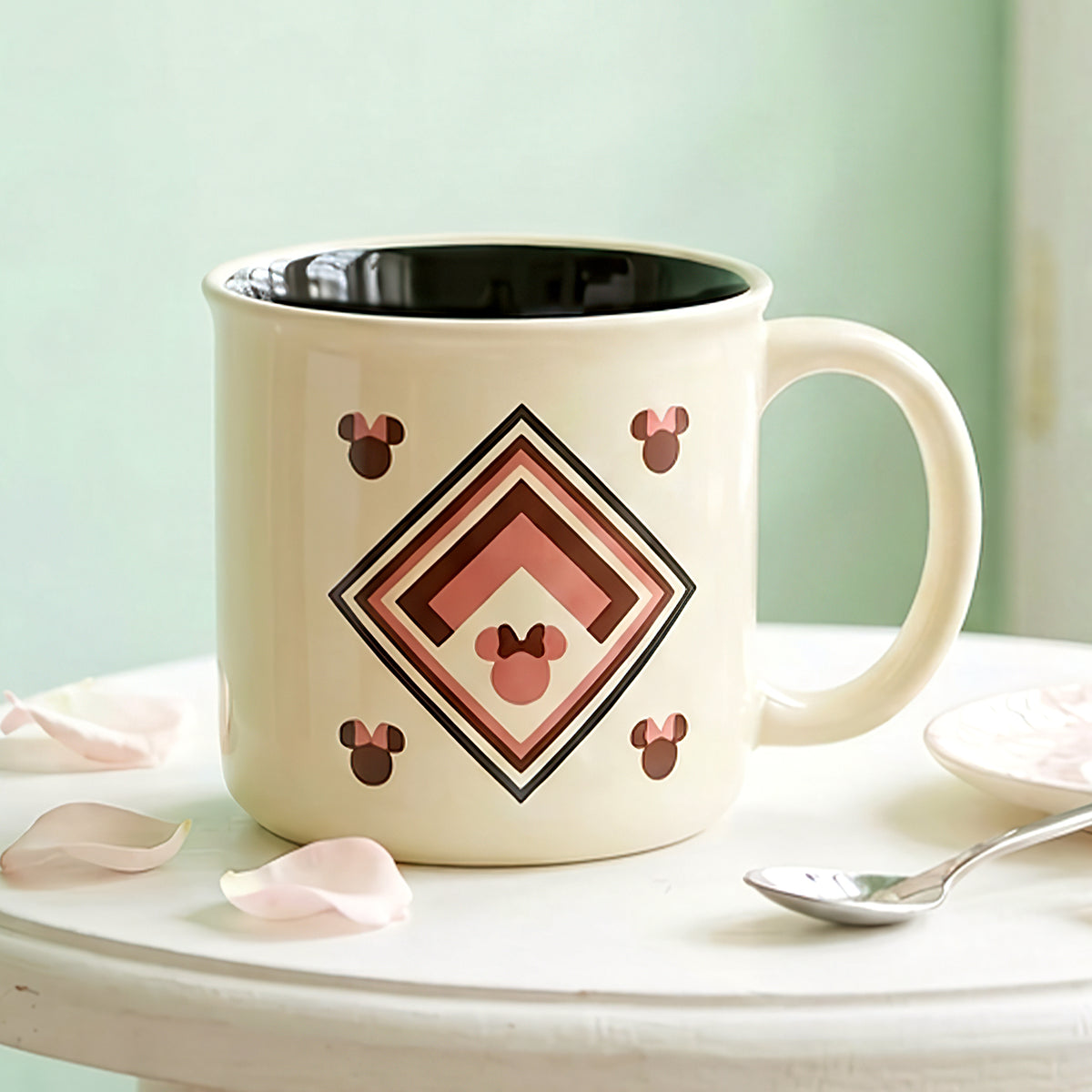 Disney Minnie Mouse 14oz Ceramic Mug Retro Vintage Sunburst Design 410ml Coffee Cup, Dishwasher & Microwave Safe, Officially Licensed Gift for Kids & Adults